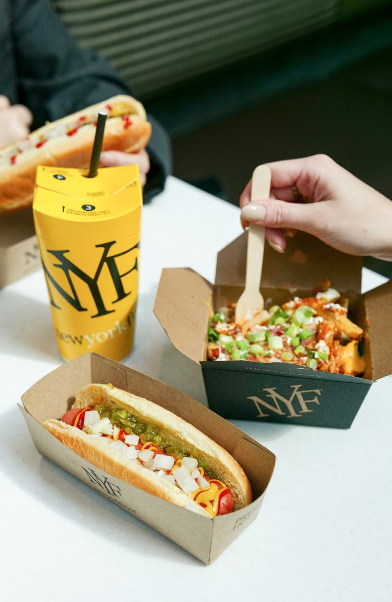 New York Fries - Lloyd D Jackson Square Photo 6