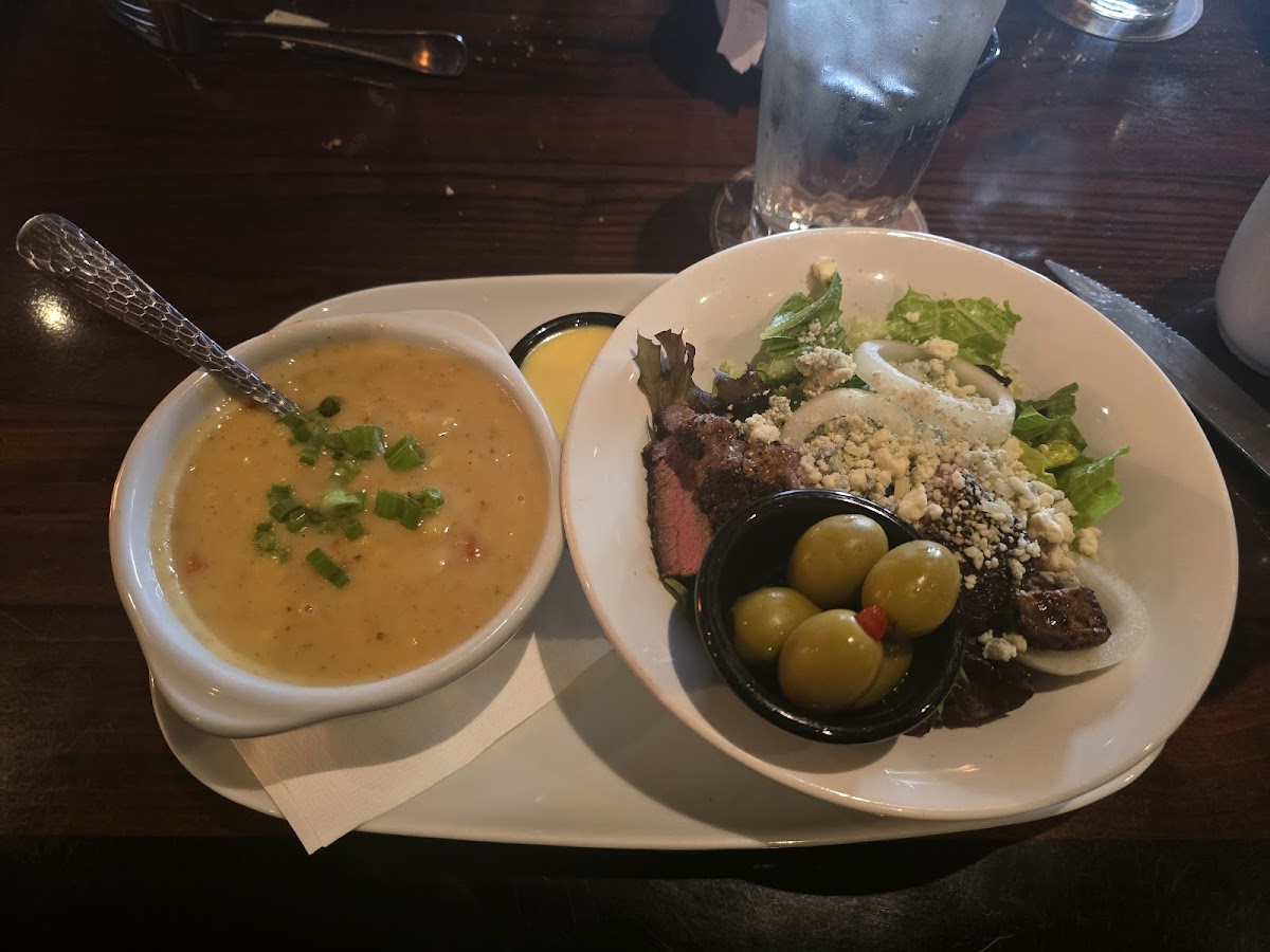 LongHorn Steakhouse Photo 4