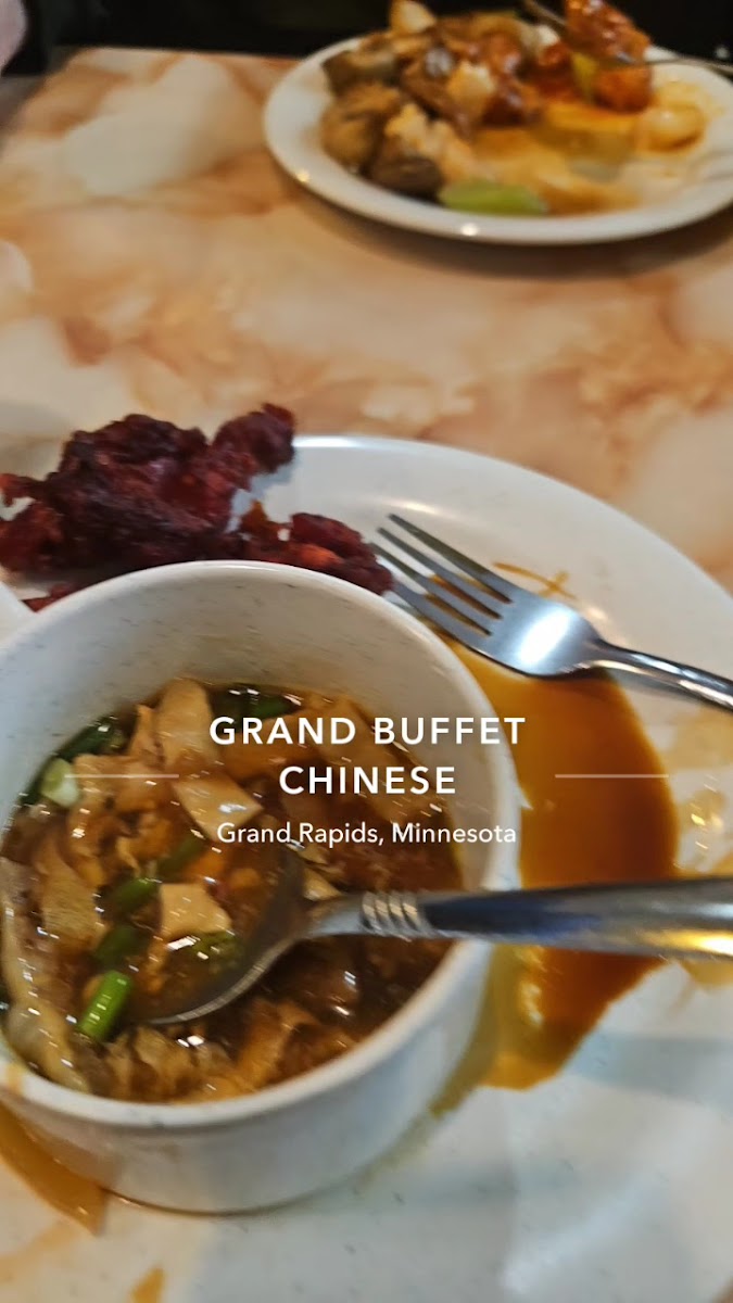 Grand Buffet Photo 2