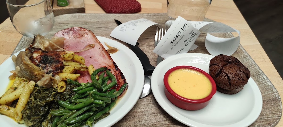 Crescendo Restaurant Photo 10