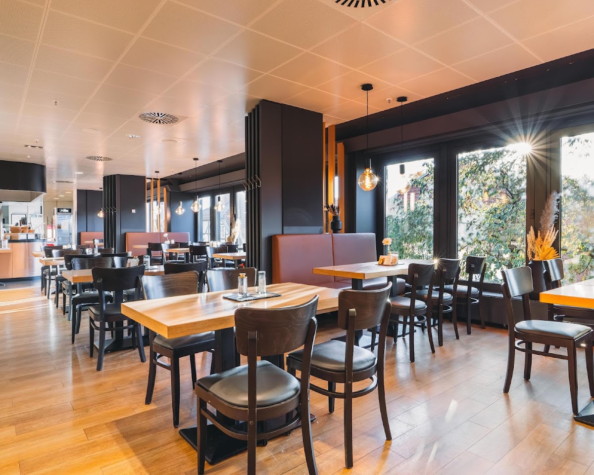GALERIA Restaurant