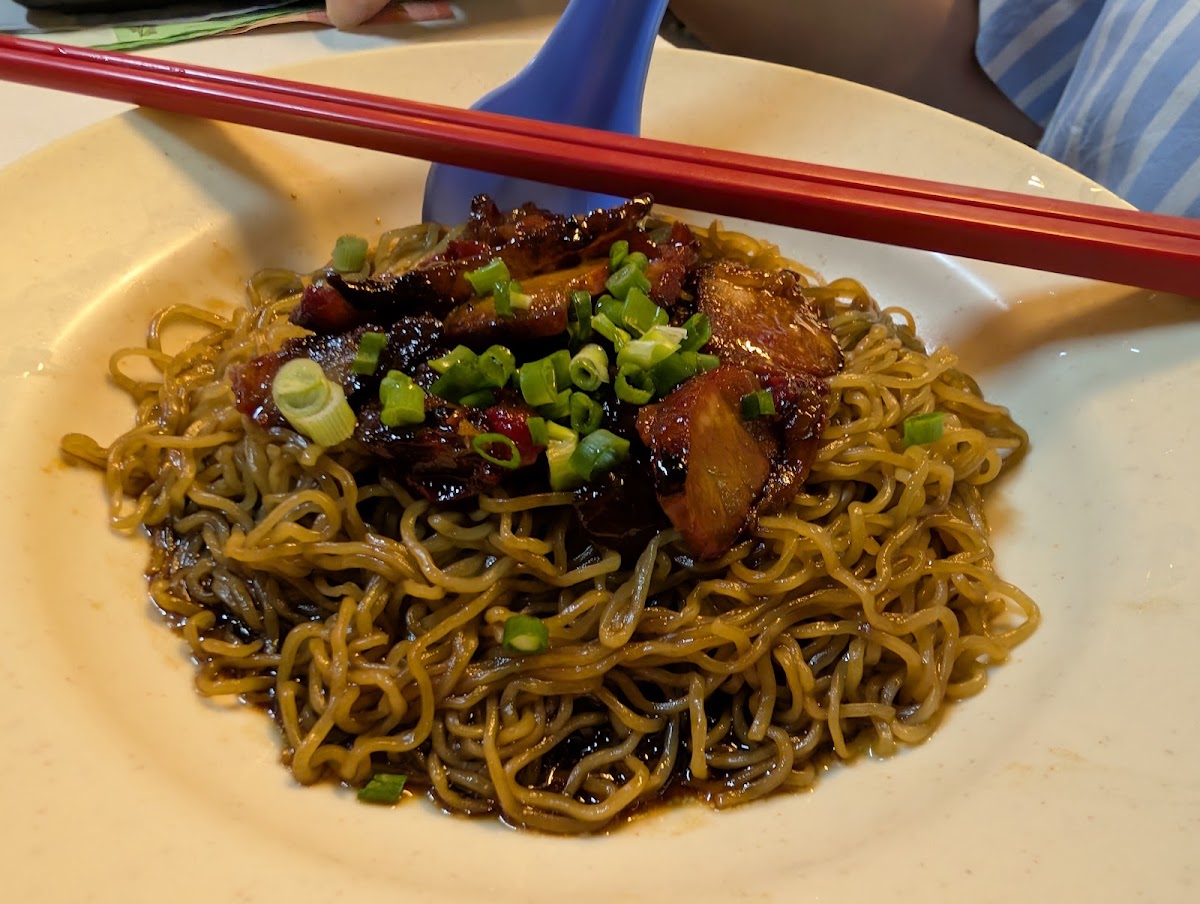 永发茶餐室 Weng Fatt Coffee Shop Photo 4