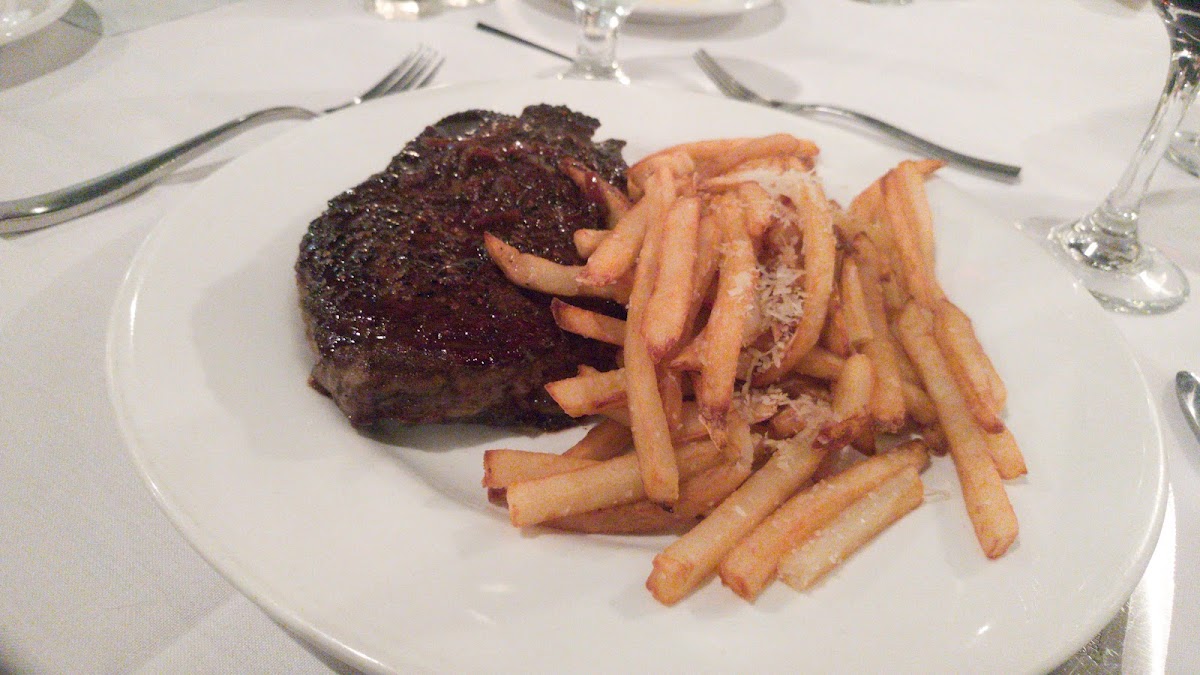 City Grill Photo 7