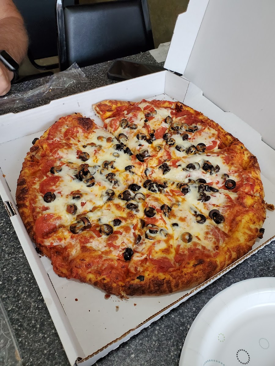 Main Street Pizza Photo 7