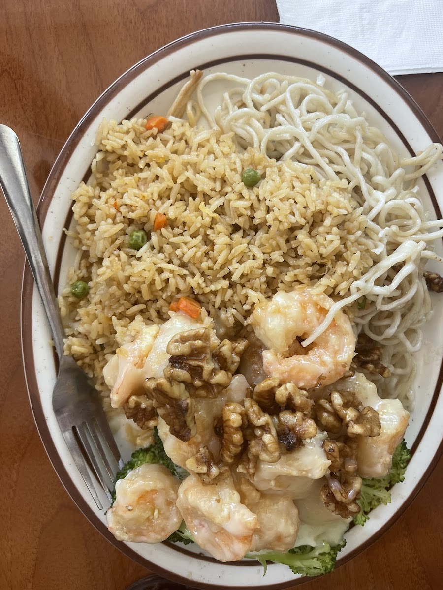 Hong Kong Restaurant Photo 8