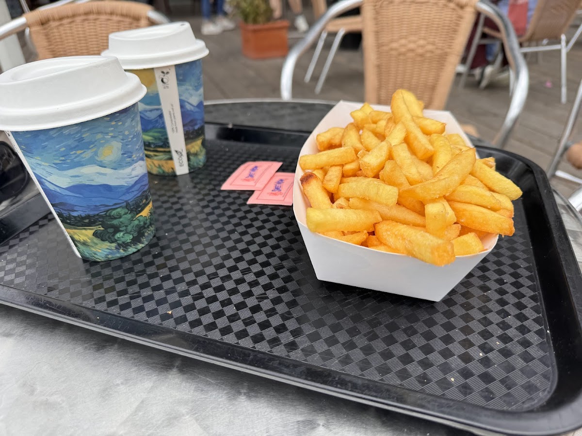 London Cafe Photo 7