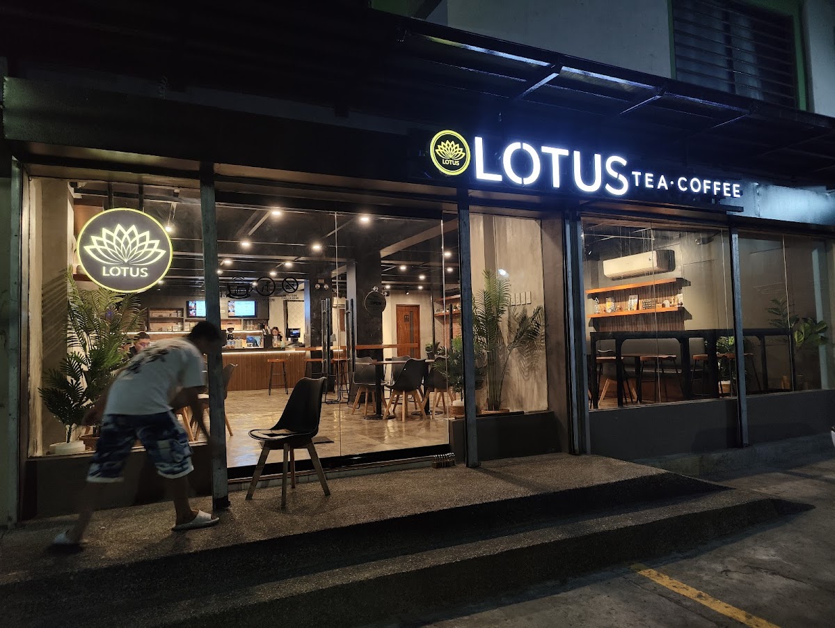 Lotus Cafe