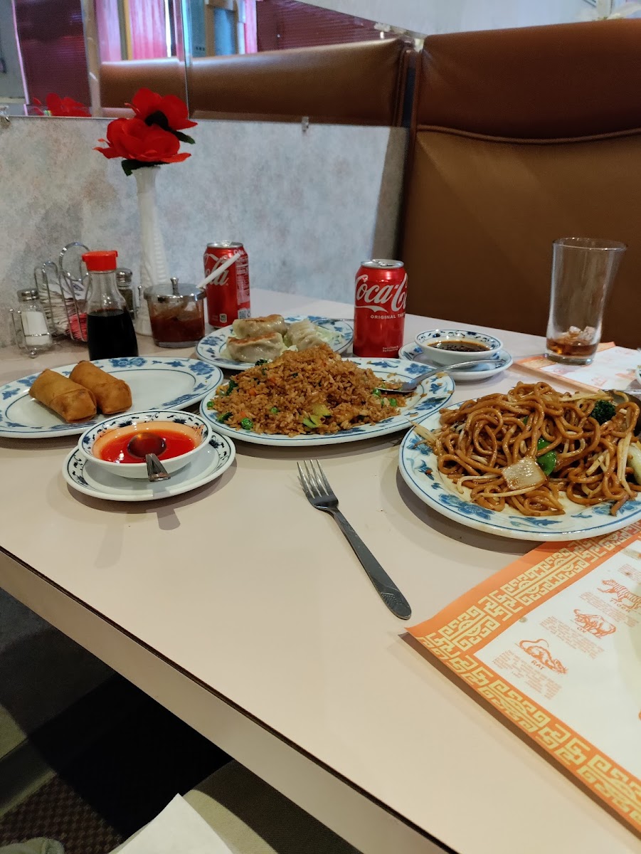 China House Restaurant Photo 6