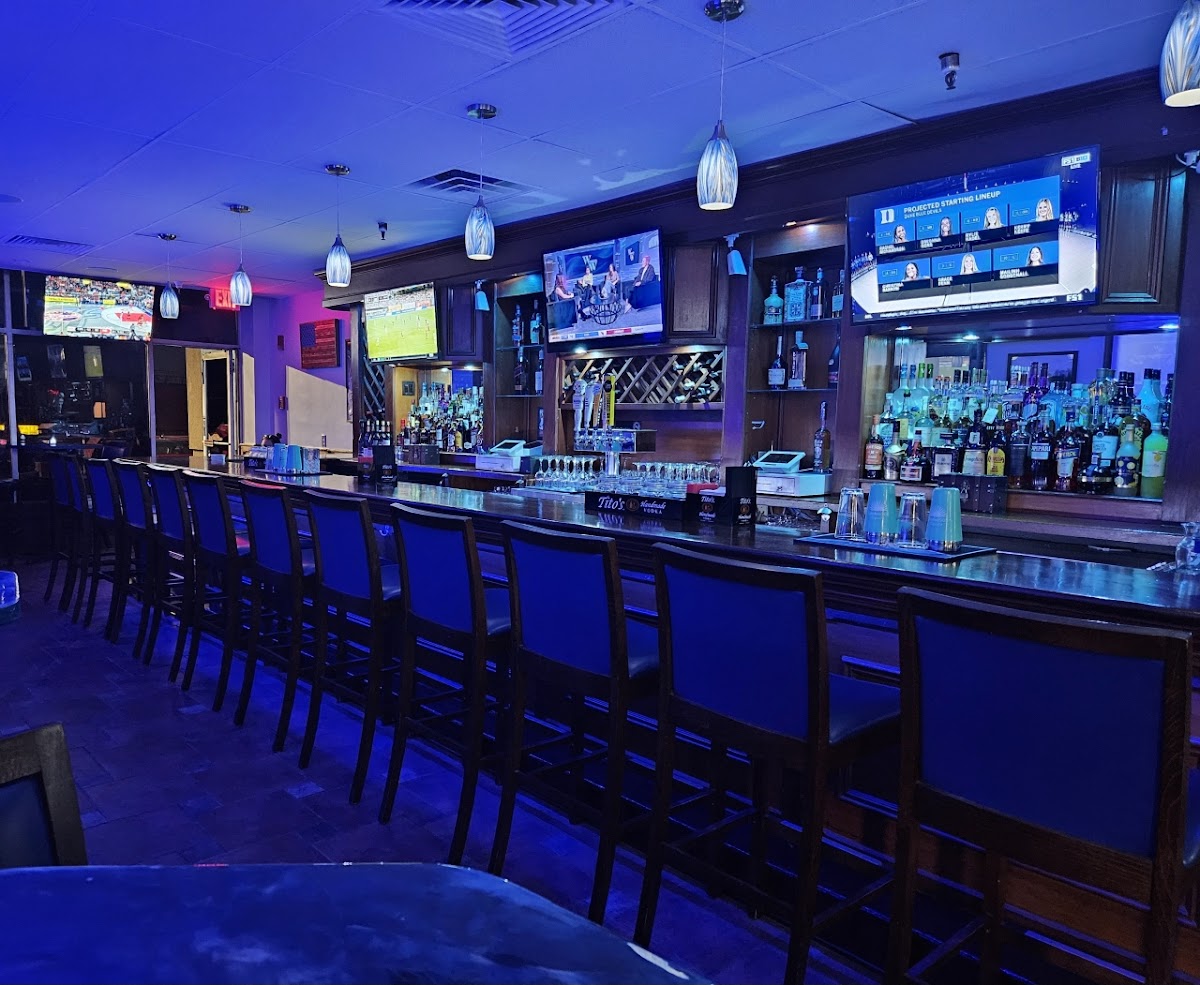 Evolution Restaurant & Bar