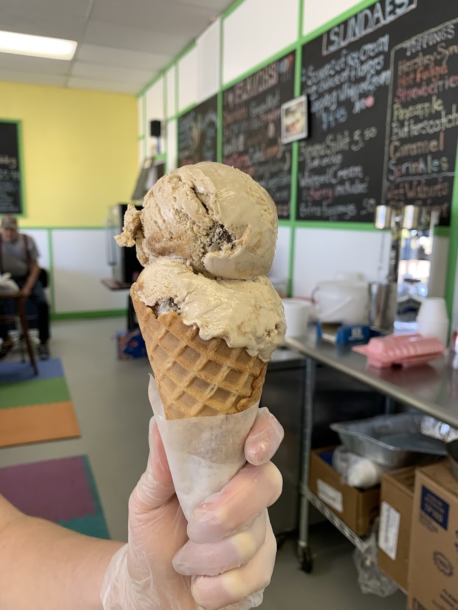 Scoops Ice Cream Photo 2