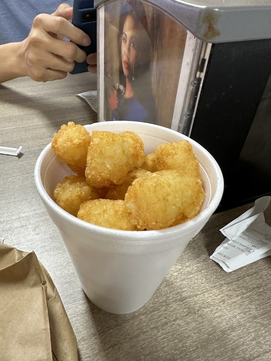 Country Burger Photo 6