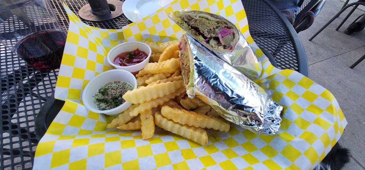 Falafel House Photo 9