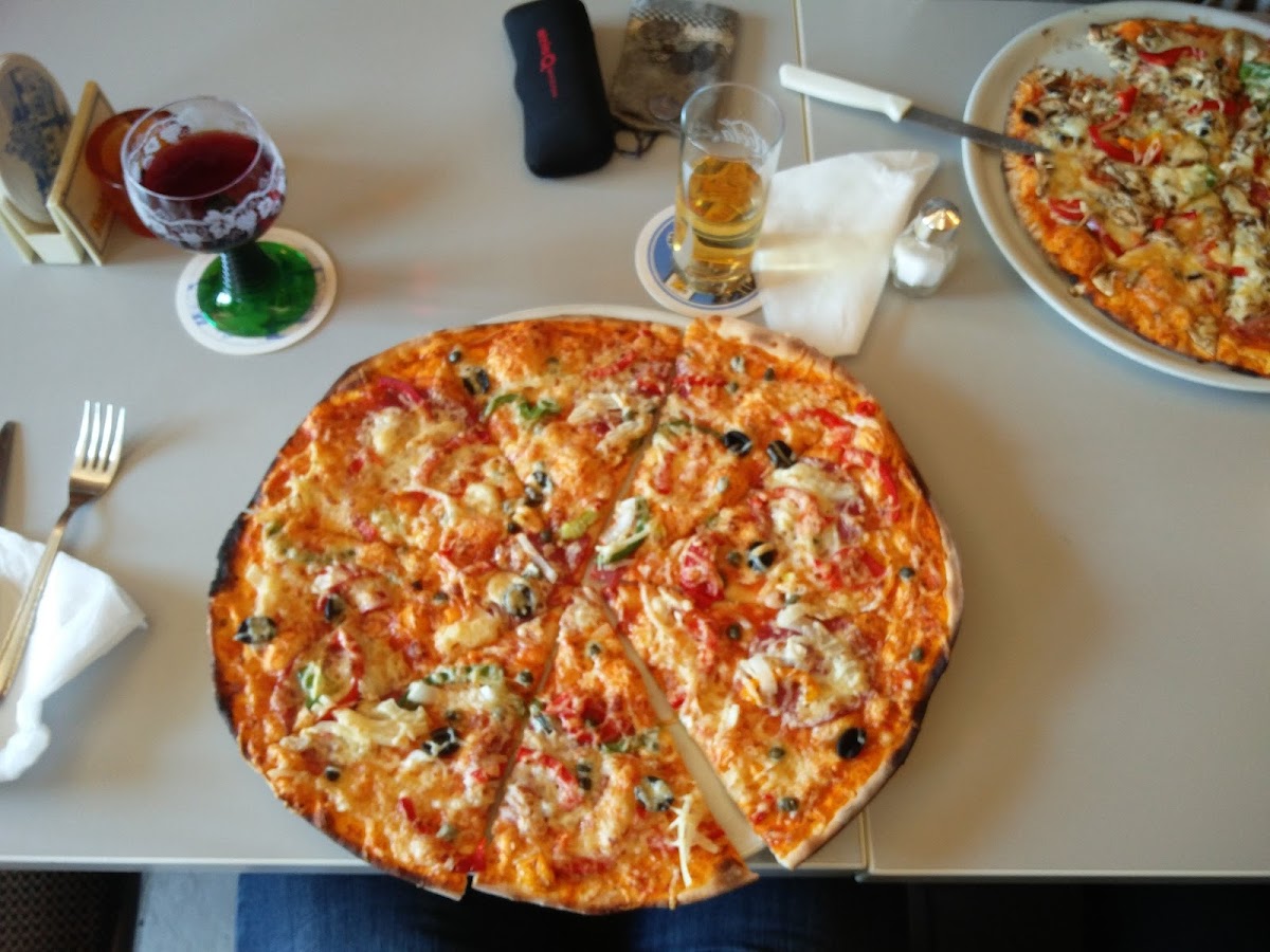 Pizzeria Milano Photo 8