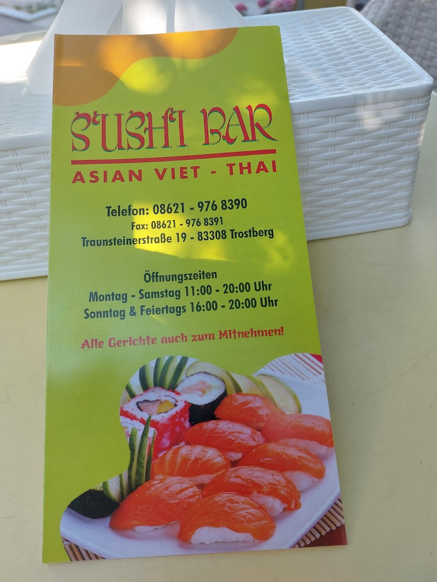 SUSHI & WOK Photo 4