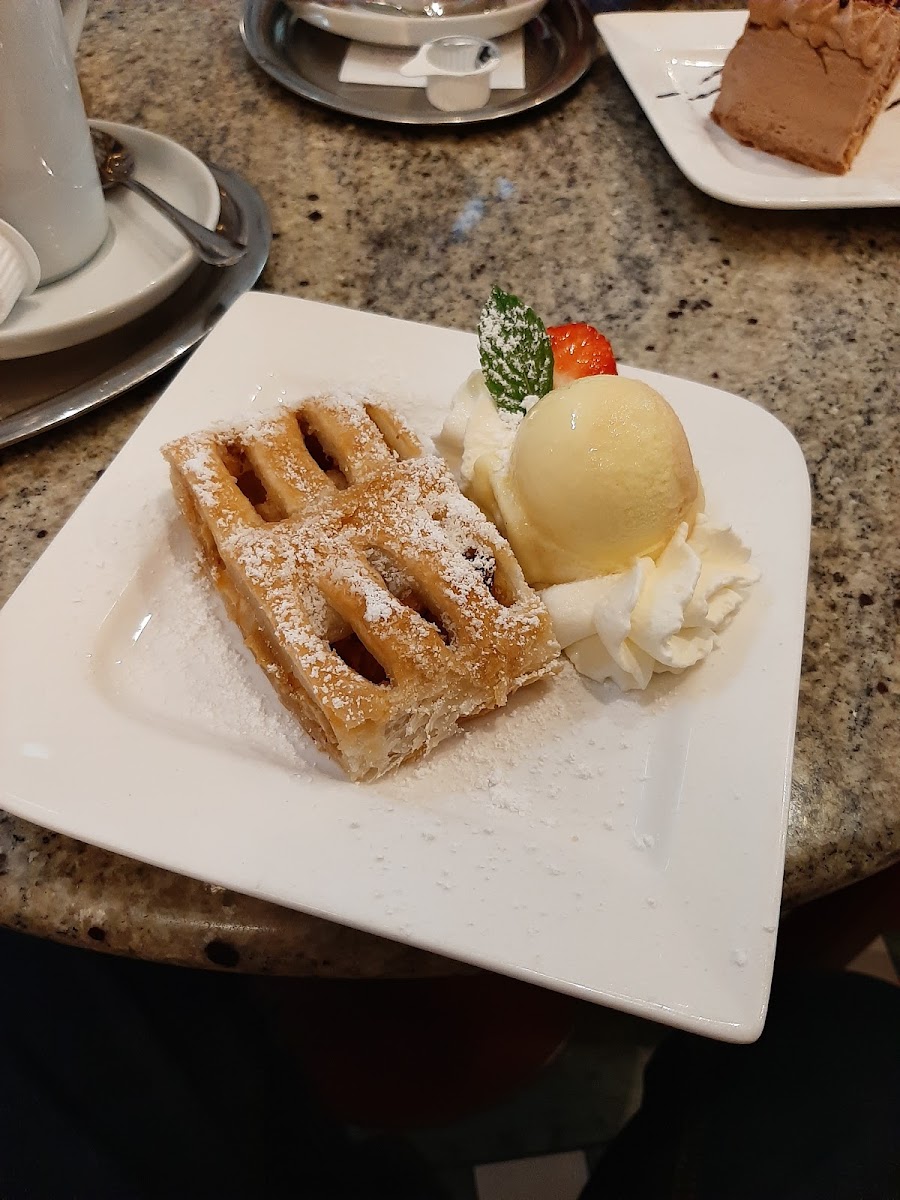 Eiscafe San Marco Photo 9