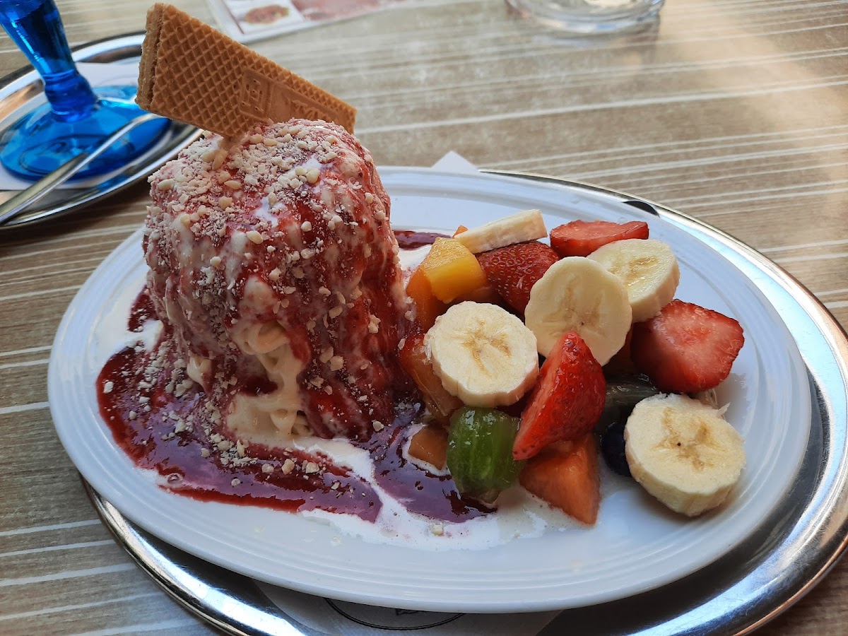 Eiscafé Dolomiti Photo 7