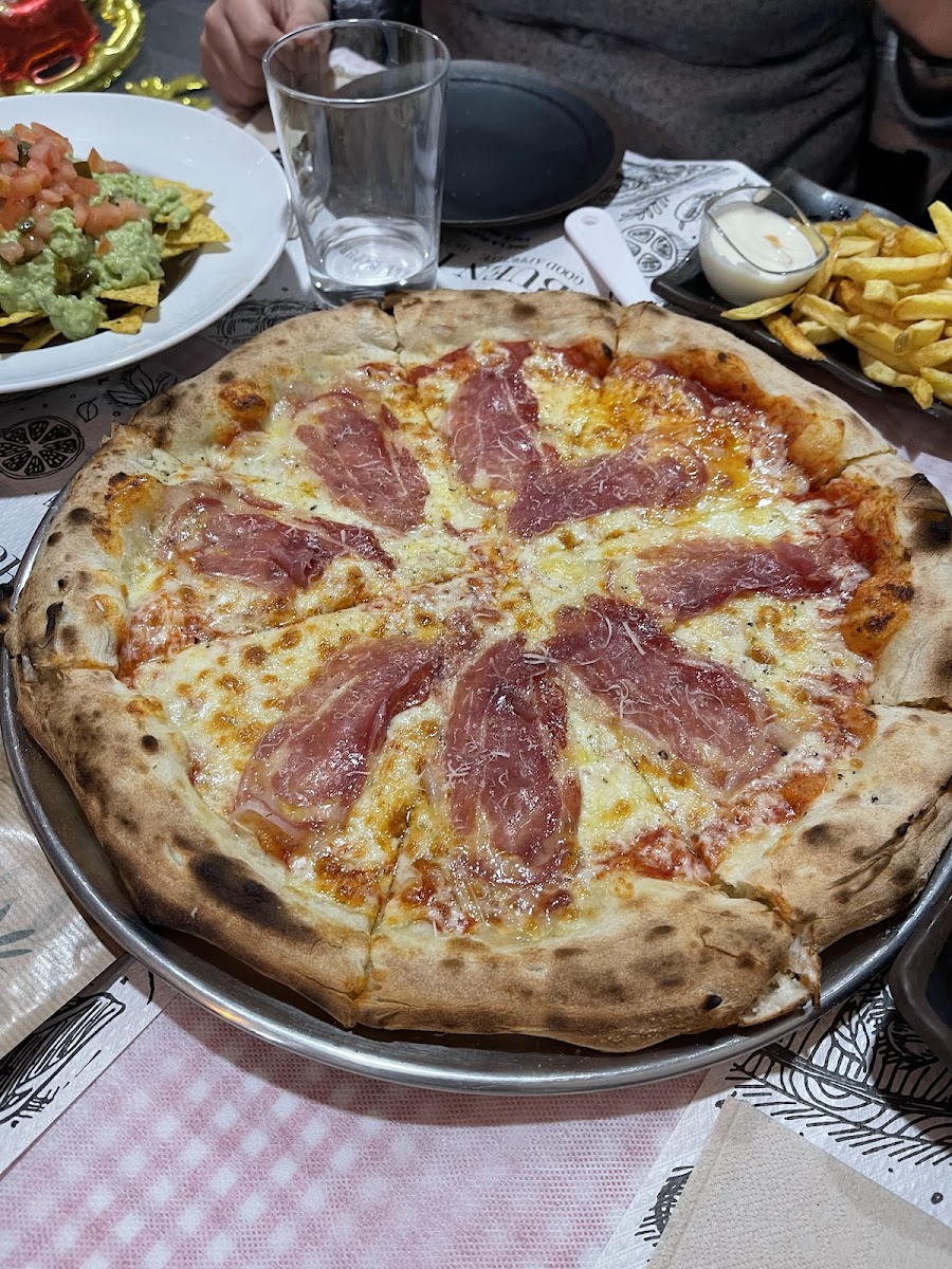 Mister Pizza Photo 9