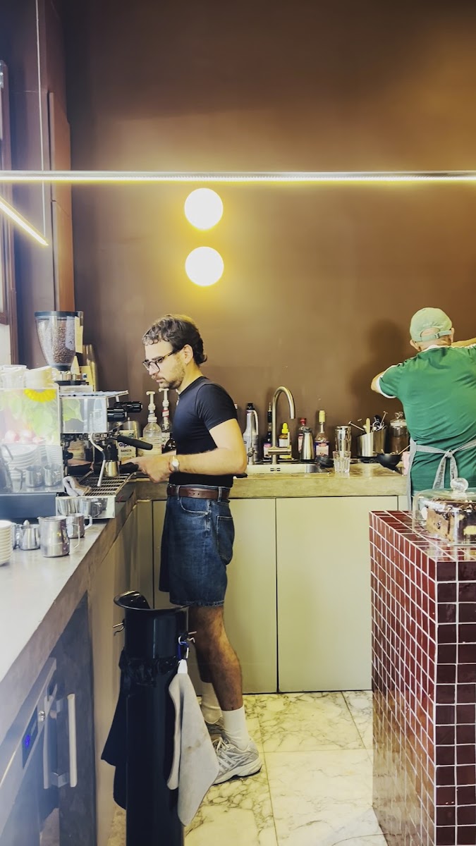 Balzac Café Photo 2