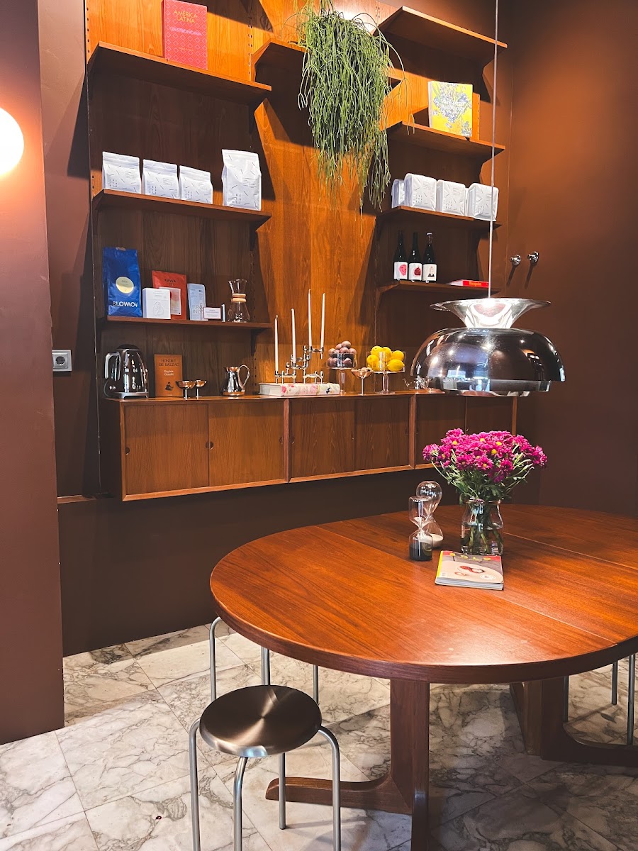 Balzac Café Photo 7