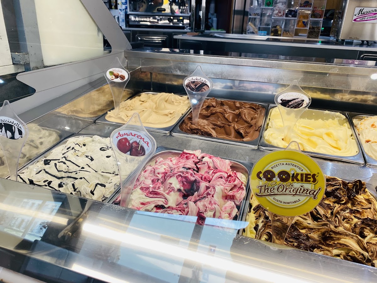 Eiscafé Venezia Photo 7