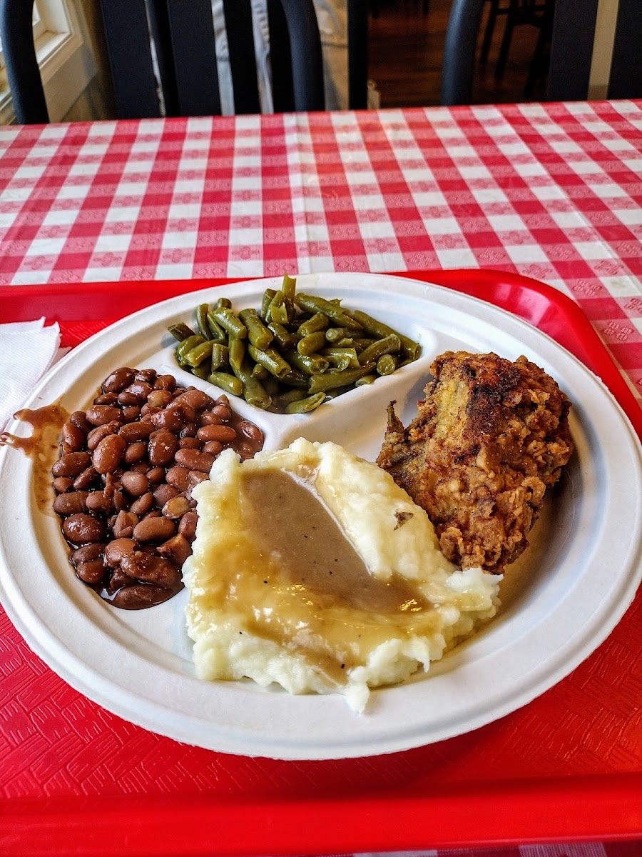 Mama’s Kitchen Photo 6