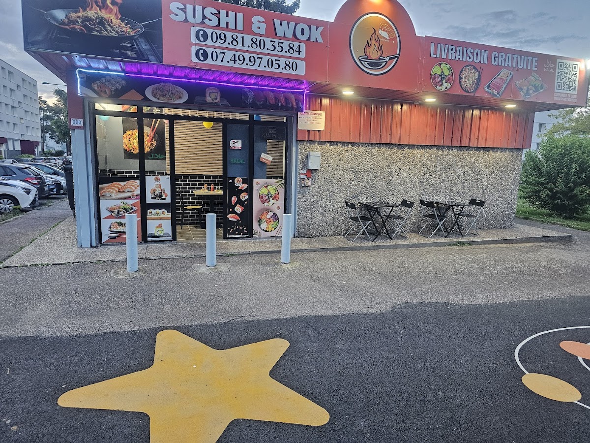 Sushi & wok Photo 8