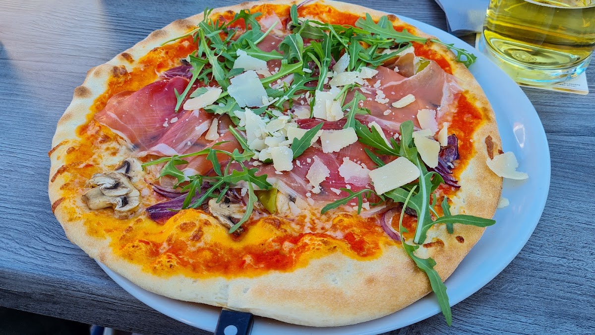 Pizzeria Italia Photo 7