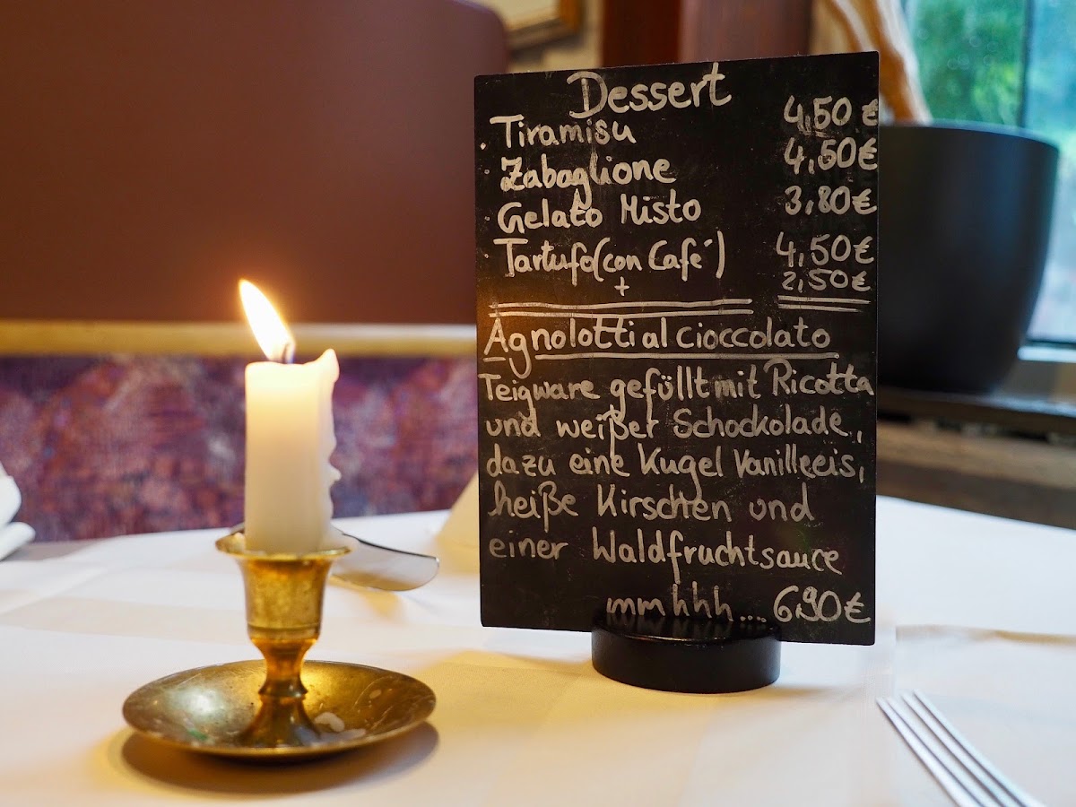 Pizzeria Italia Photo Menu 8