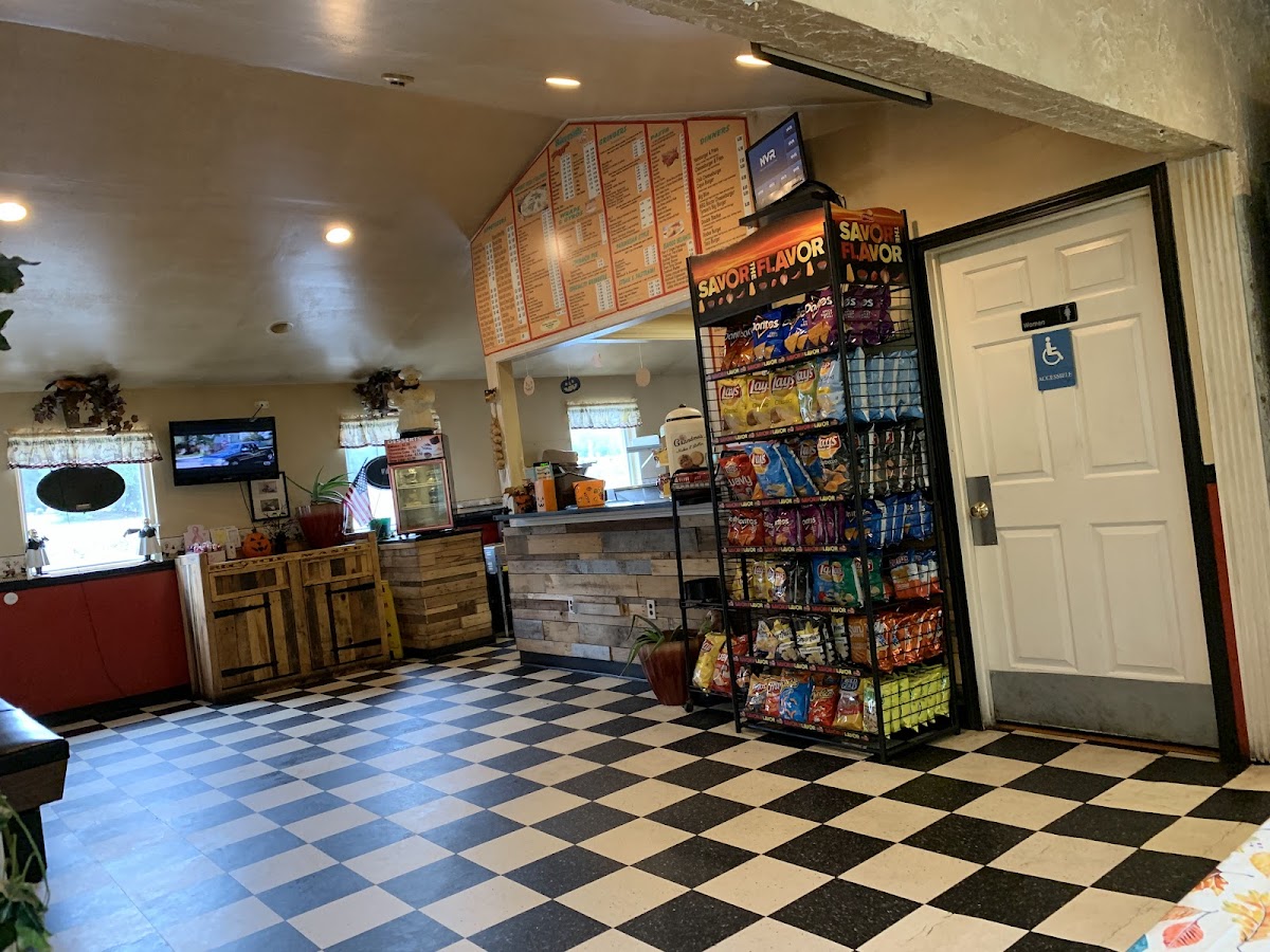Riverside Pizza Photo 10