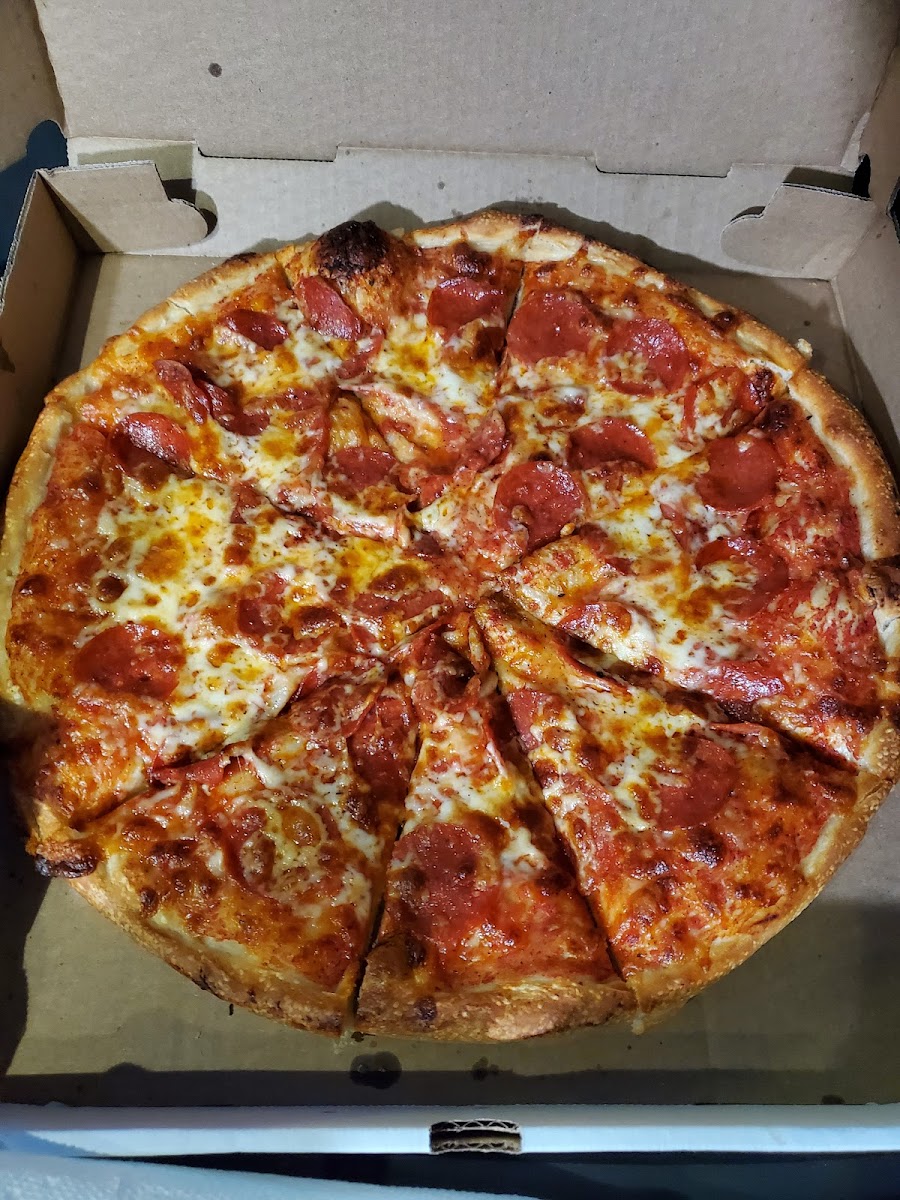 Riverside Pizza Photo 5