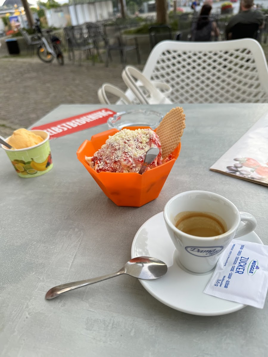 Eiscafé Lido Photo 7