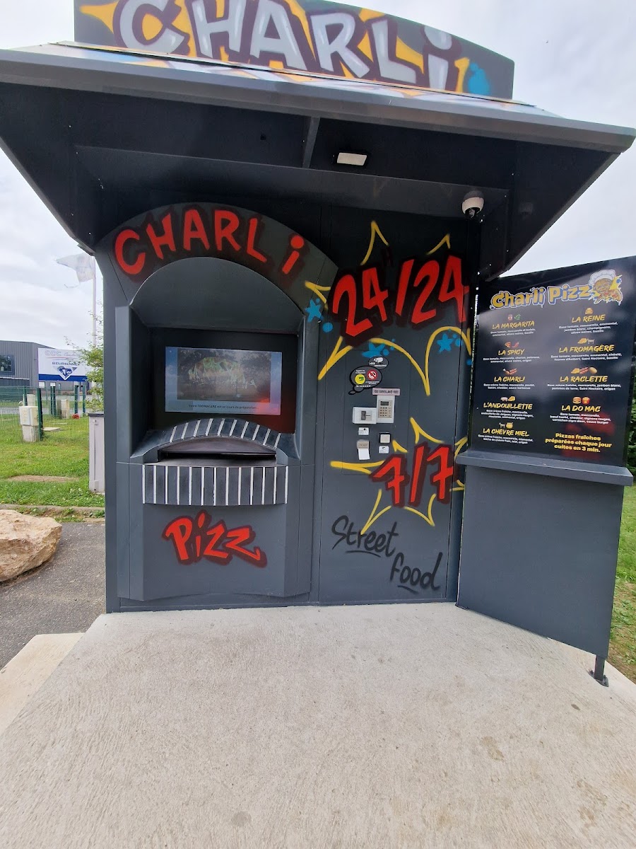 Charli pizz Photo Menu 4