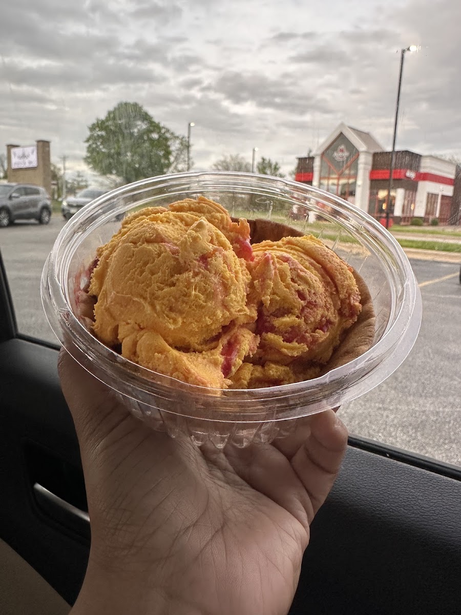 Whitey's Ice Cream Photo 6