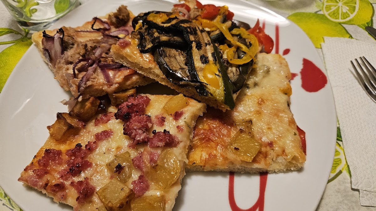 Mondo Pizza Photo 9