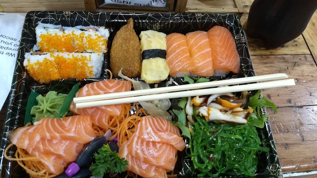 Sushi D'lite Photo 8
