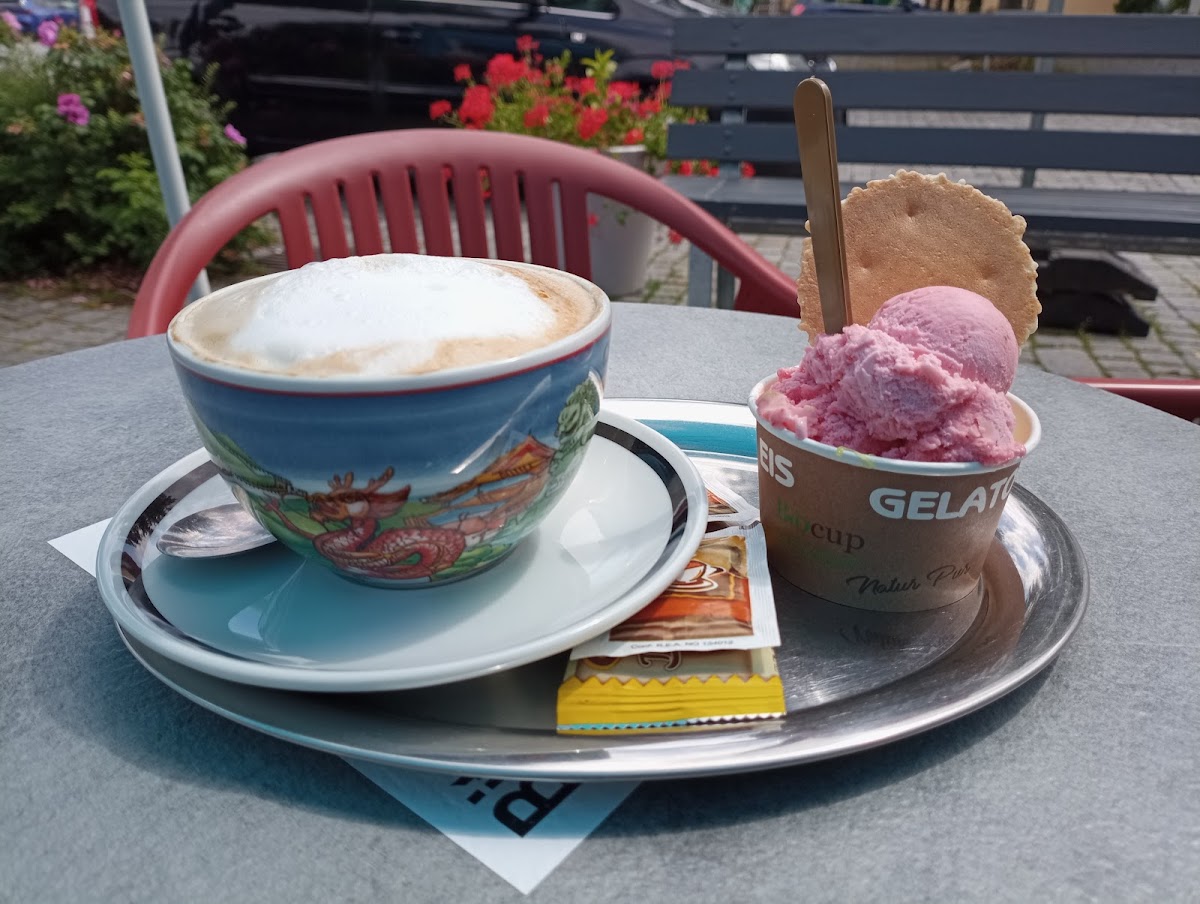 Eiscafé Cortina Photo 10