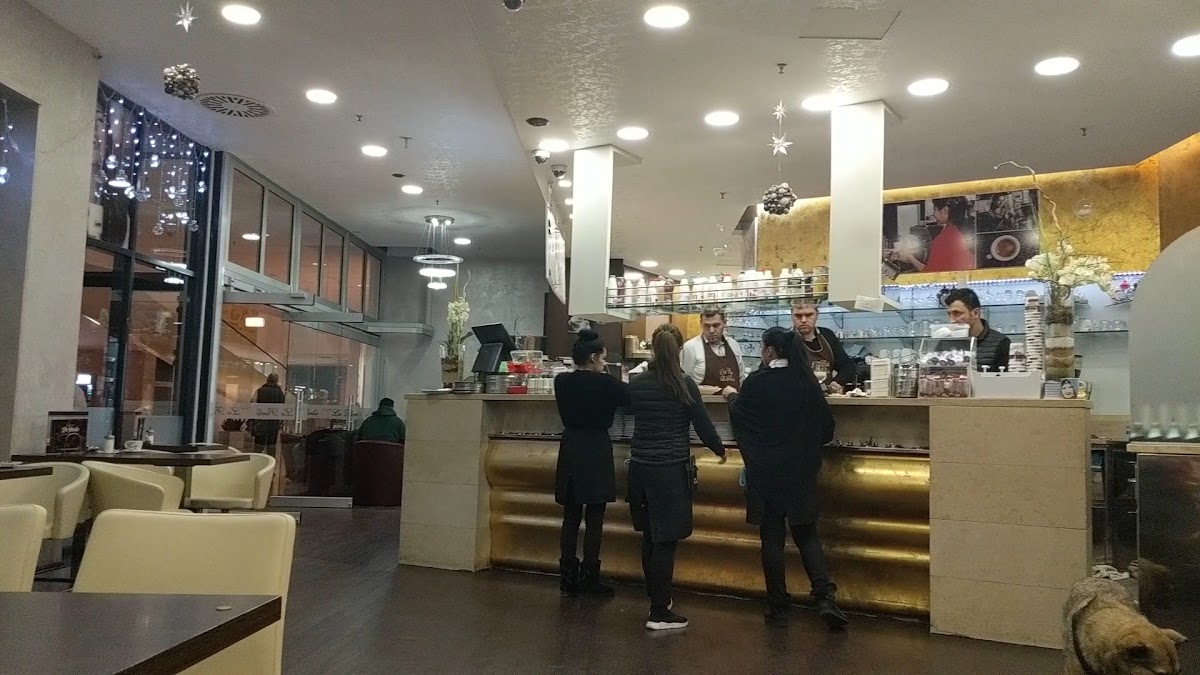Eiscafé La Perla Photo 2