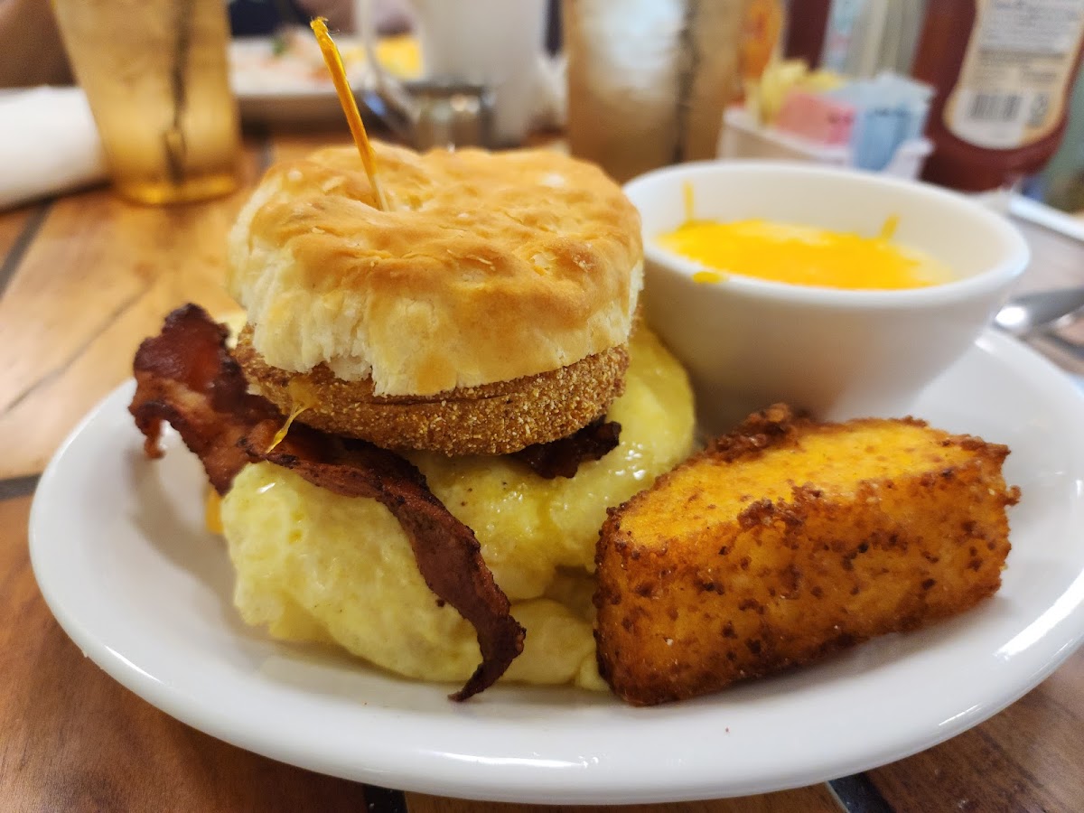 SunnySide Cafe Photo 6
