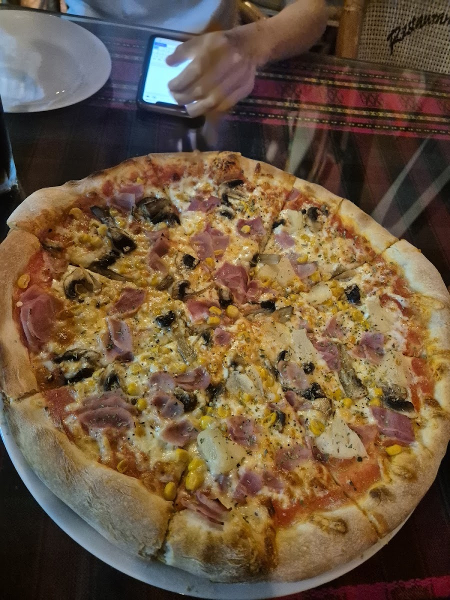 Pizzería Bella Napoli Photo 9