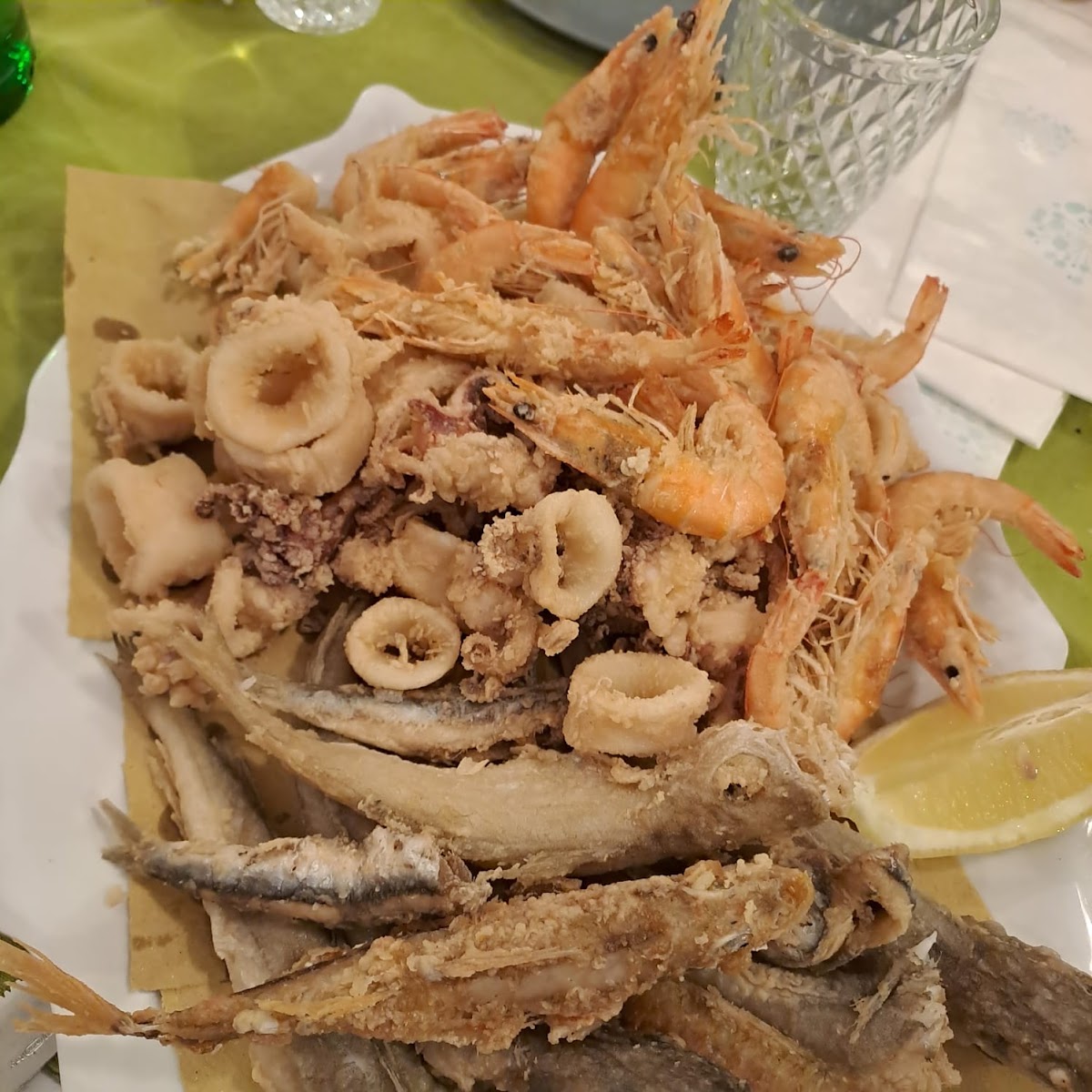 Mama Fish Photo 8