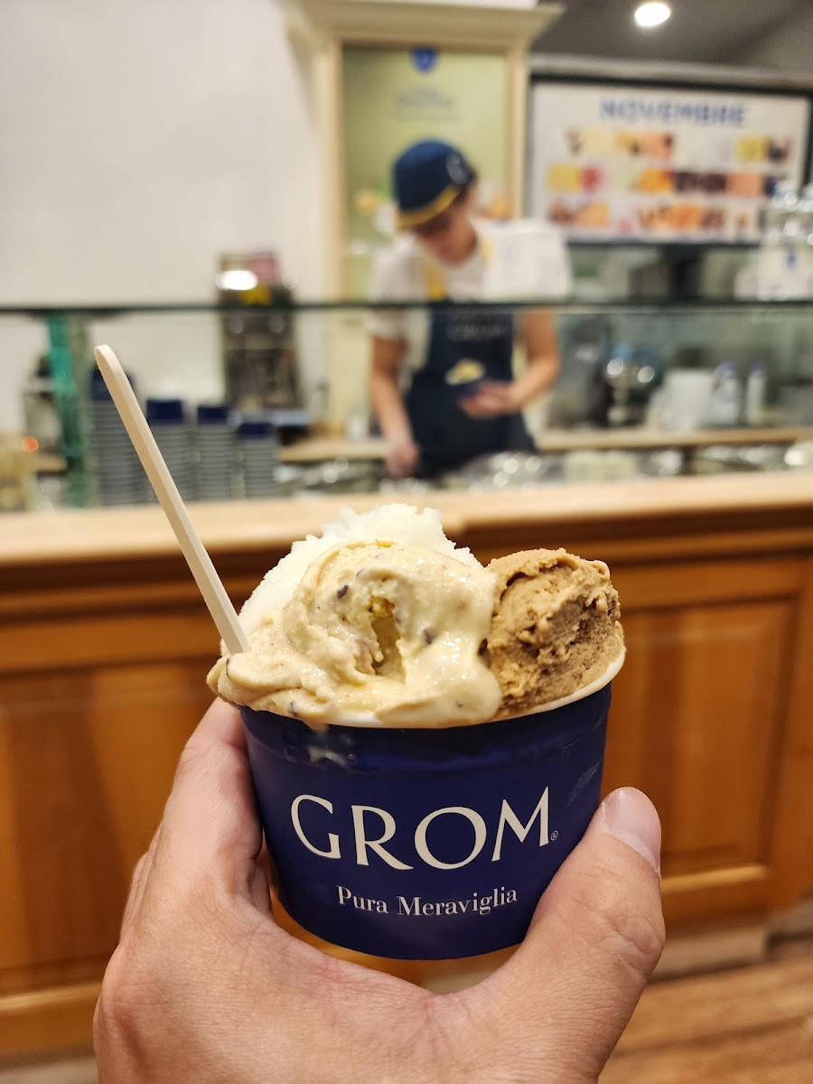 GROM Photo 4
