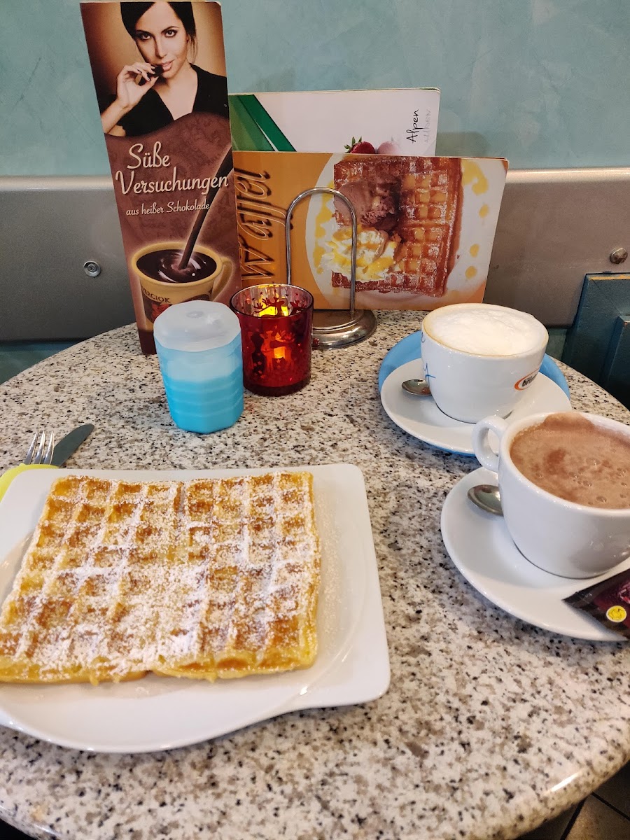 Eiscafe Venezia Photo 8