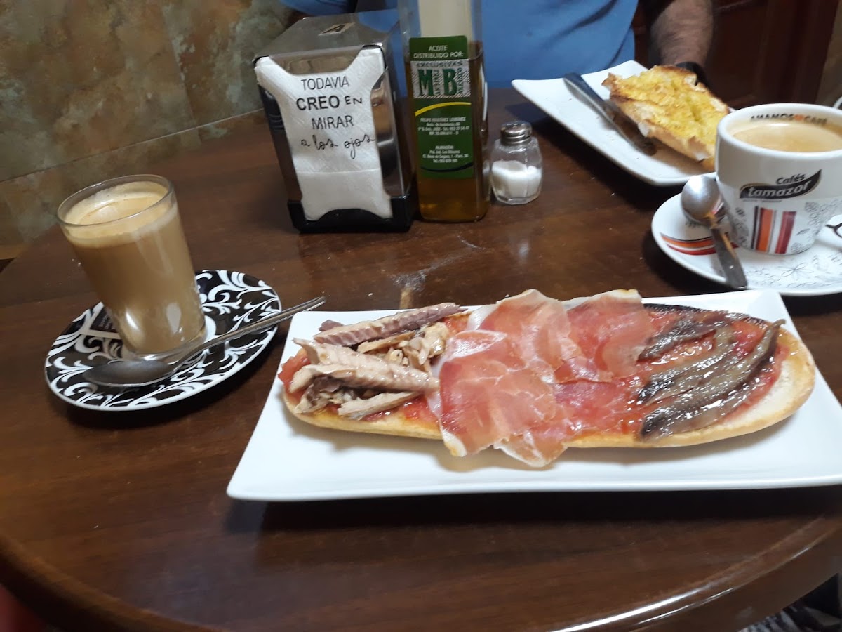 Café de París Photo 6
