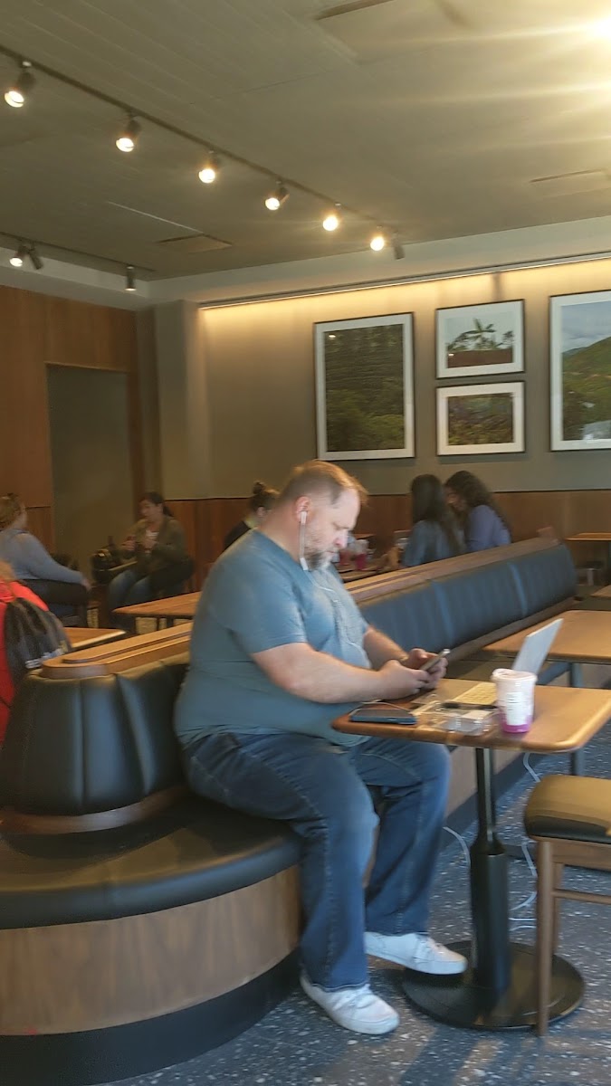 Starbucks Photo 2