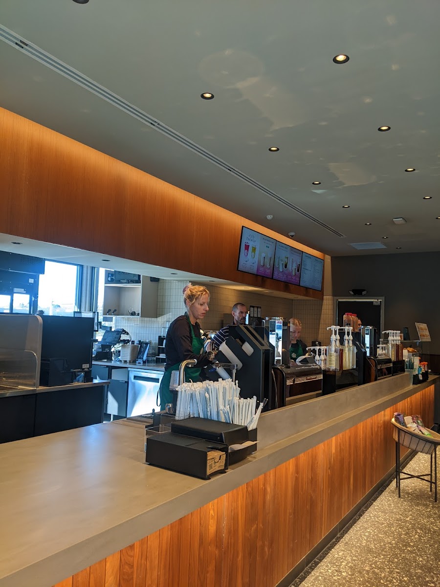 Starbucks Photo 6