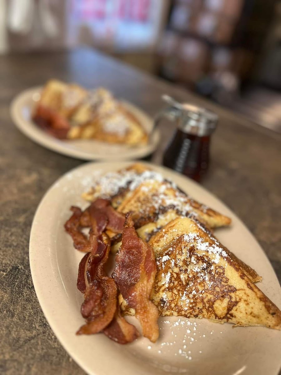 Country Cafe Photo 3