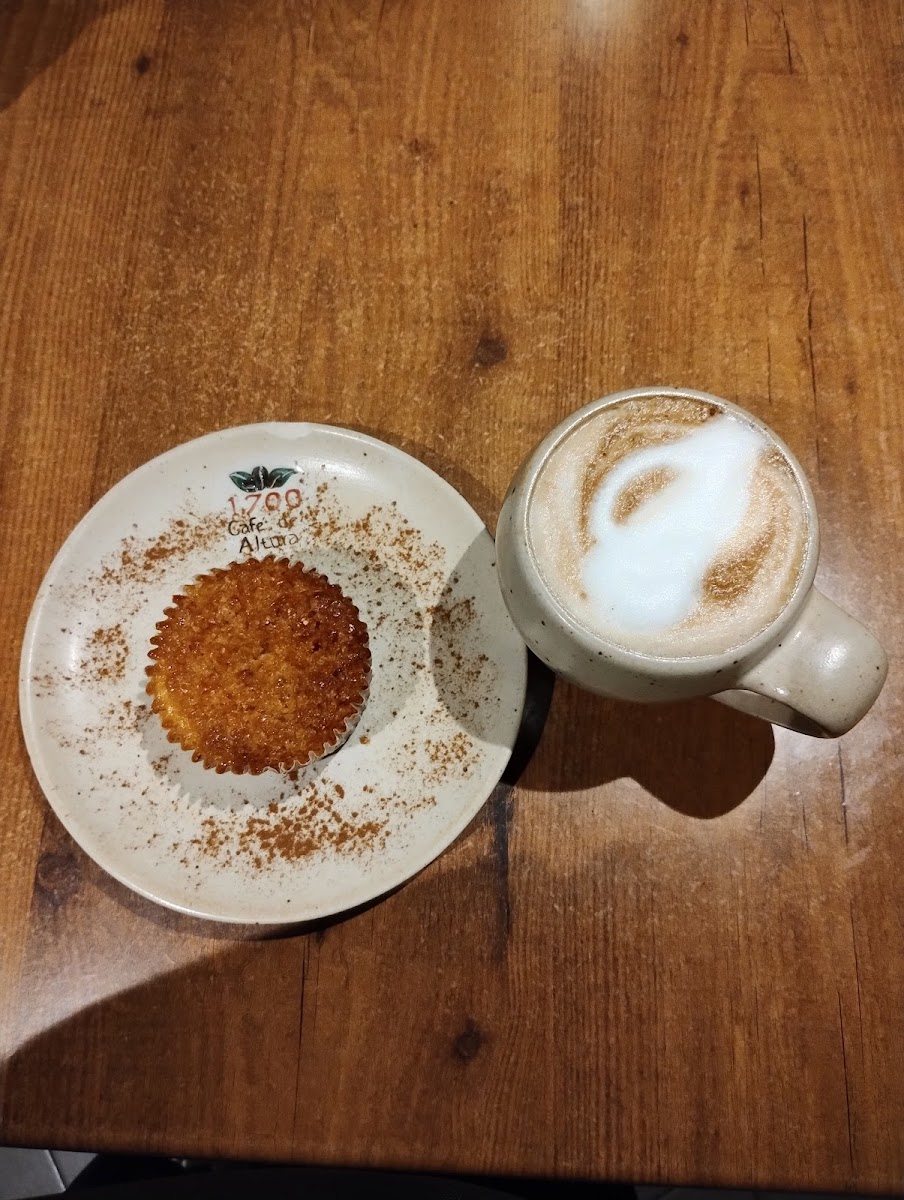 1700 Café de Altura Photo 8