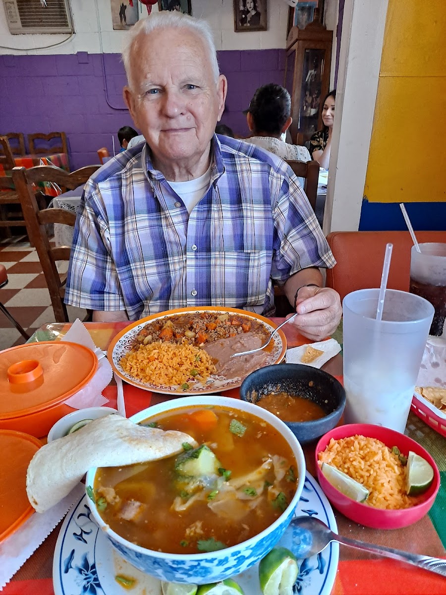 La Hacienda Photo 6