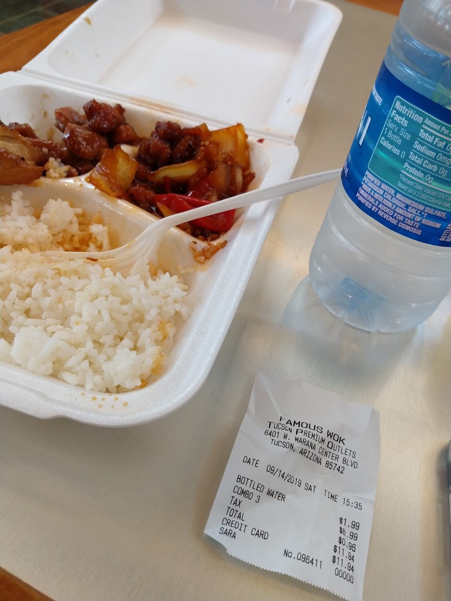 Famous Wok Photo 10