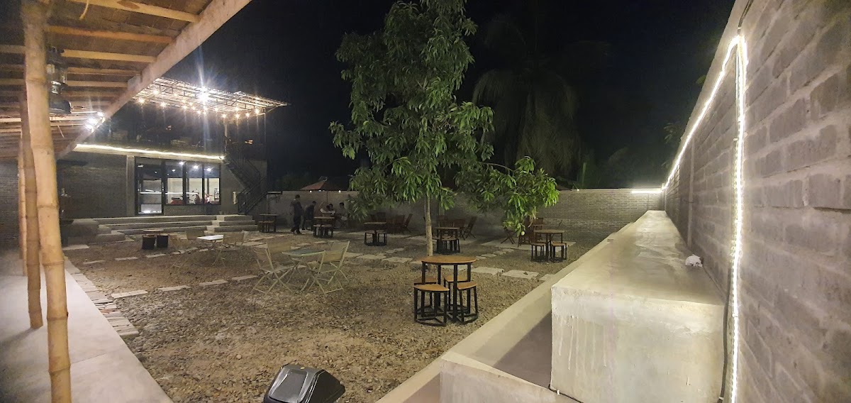 D BEWOK CAFE AND ROASTERY Photo 4